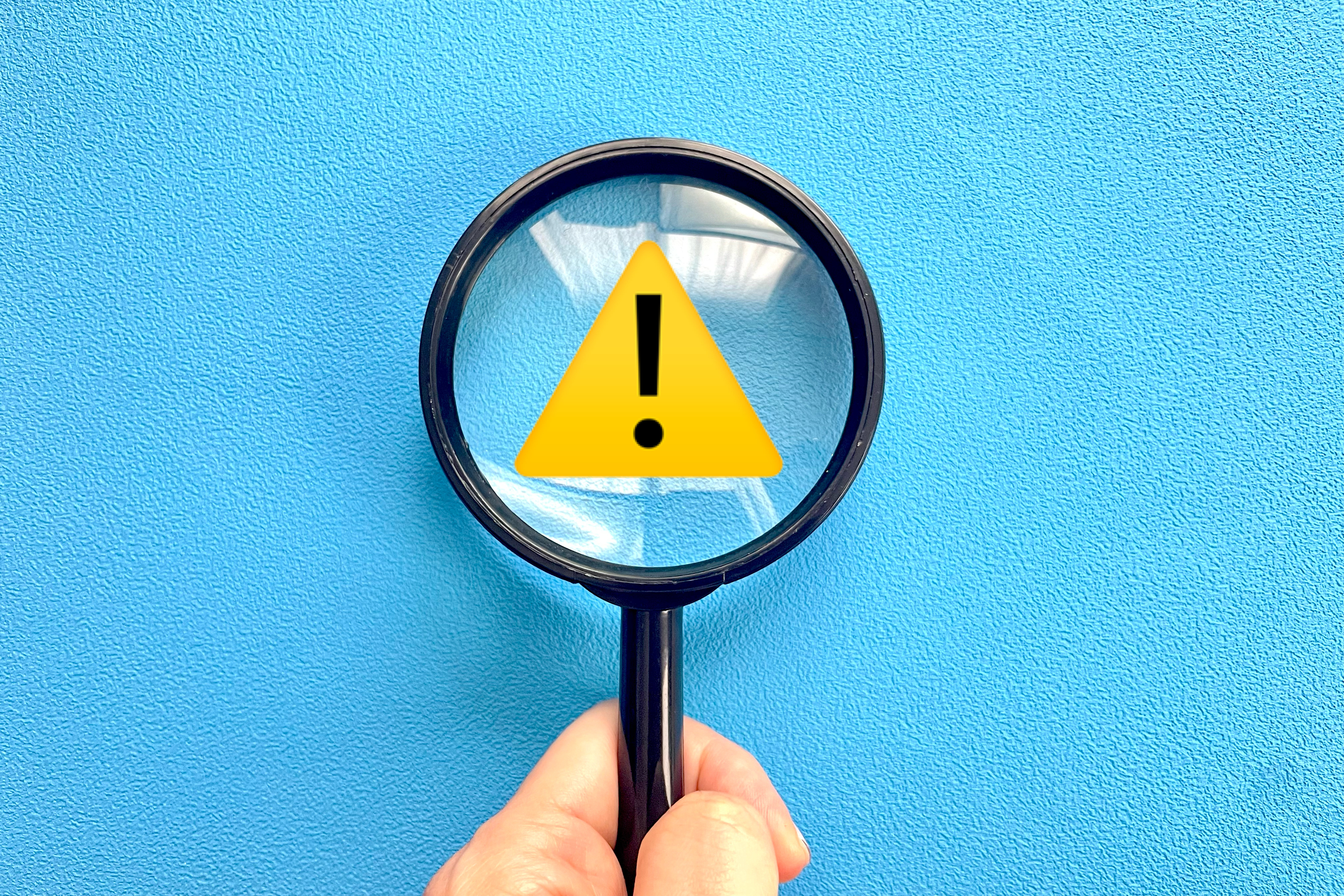 「安いから」で選んだ塗装業者。結果、家族が絶望した失敗と本当のコスト