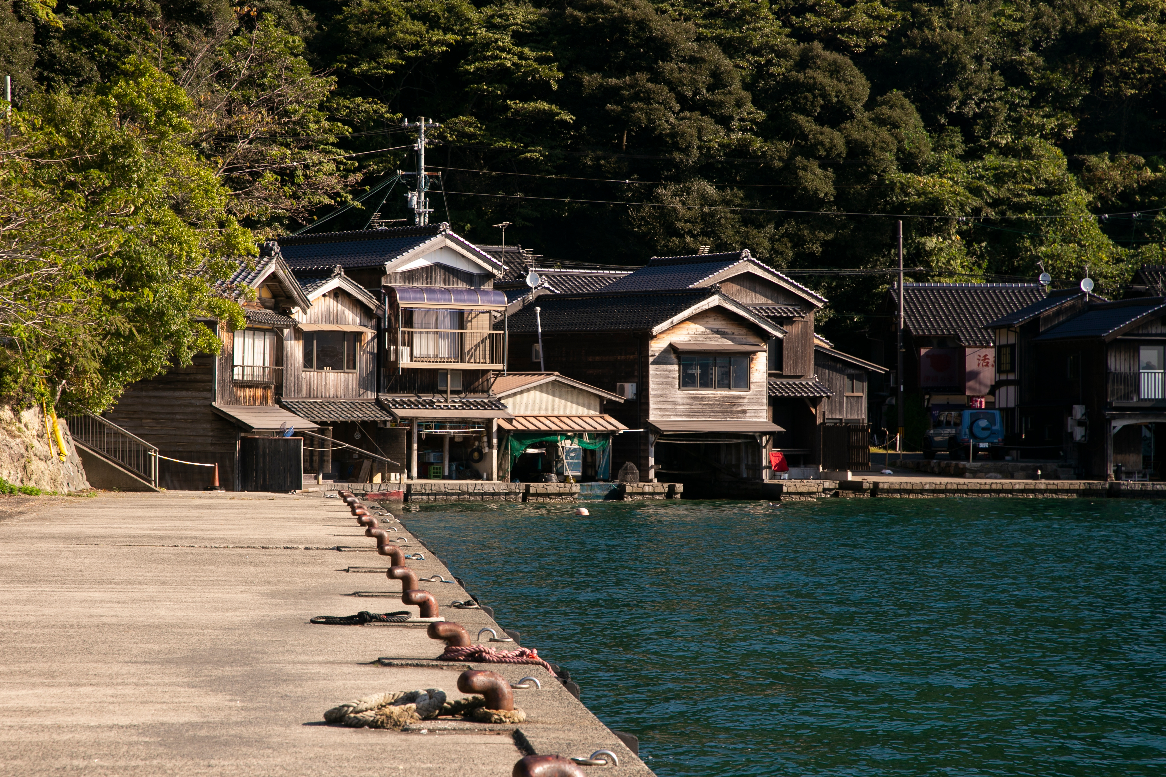 海の近くのお家は必読!塩害から家を守るための外壁のメンテナンス方法
