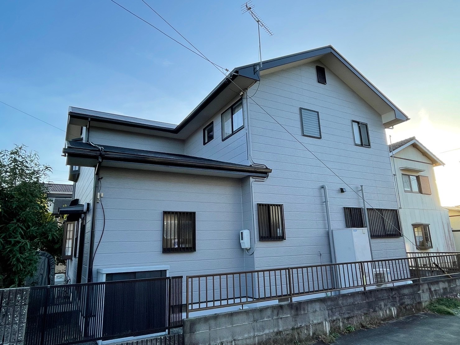 袋井市　屋根・外壁塗装　シーリング工事